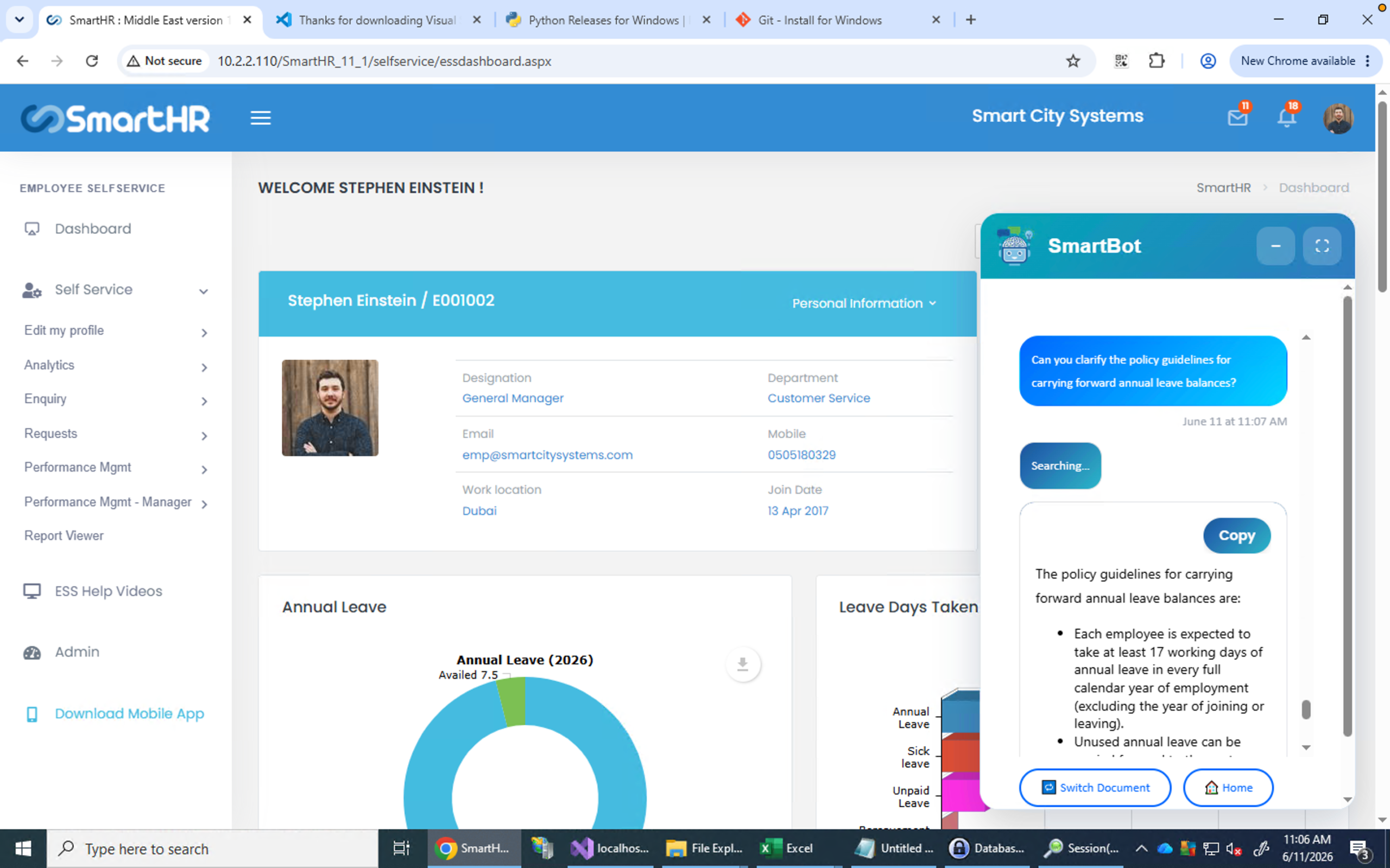 SmartAssist AI answering a leave-balance query inside SmartHR.